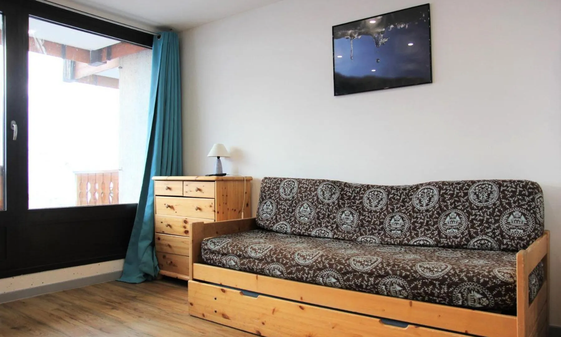 Apartment Residence Neves - Val Thorens Location: Studio Ensoleille Pour 4 Personnes Dans Un Quartier Anime