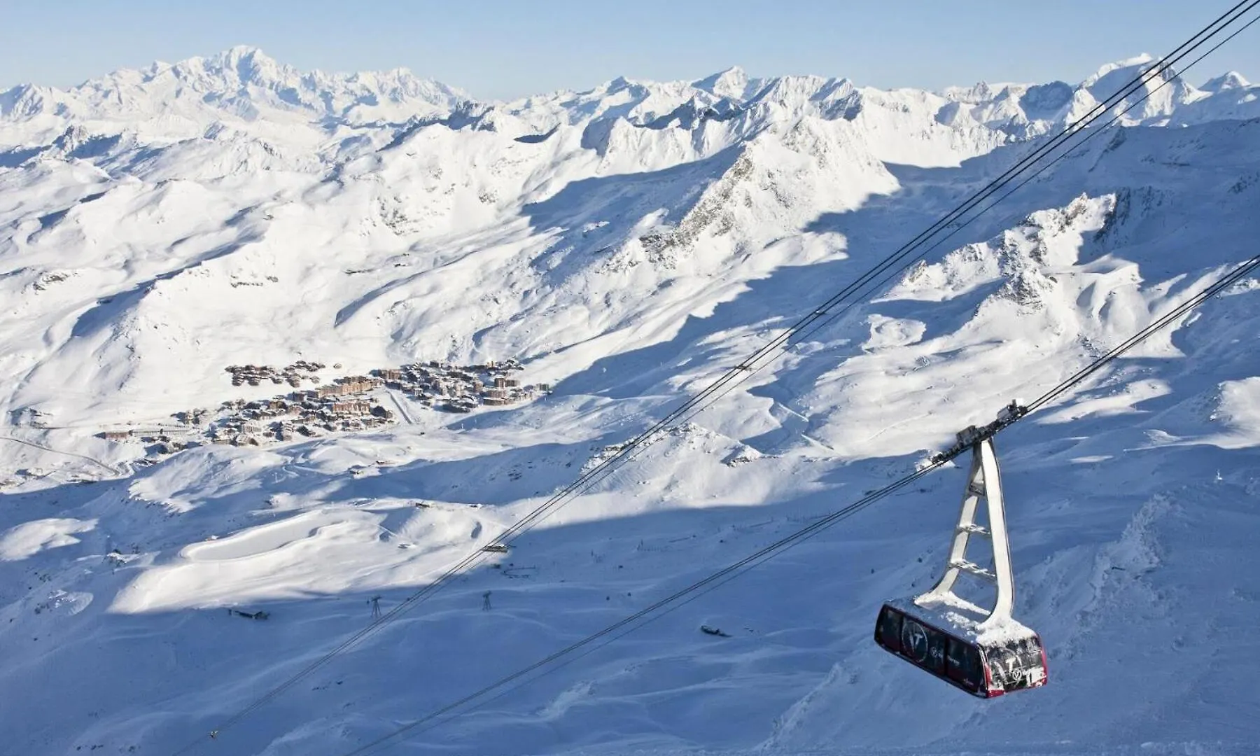 Residence Neves - Val Thorens Location: Studio Ensoleille Pour 4 Personnes Dans Un Quartier Anime