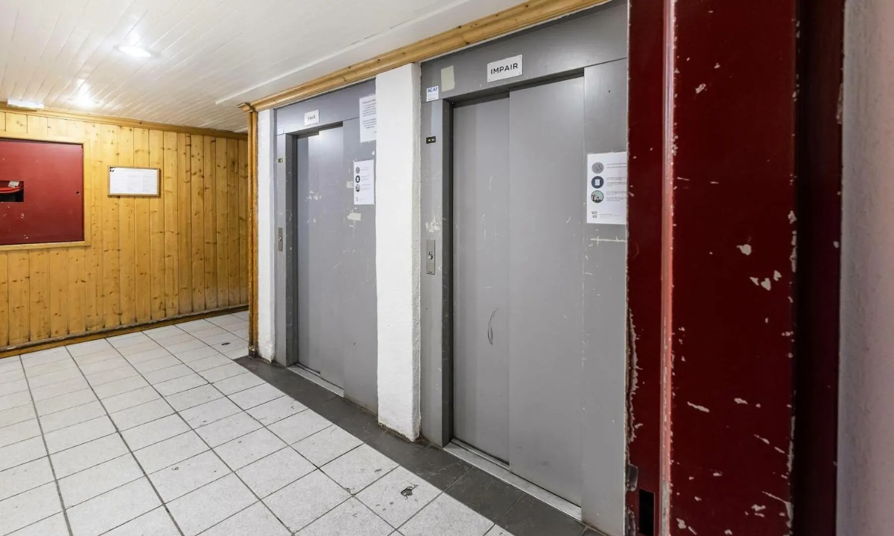 Apartment Residence Neves - Val Thorens Location: Studio Ensoleille Pour 4 Personnes Dans Un Quartier Anime