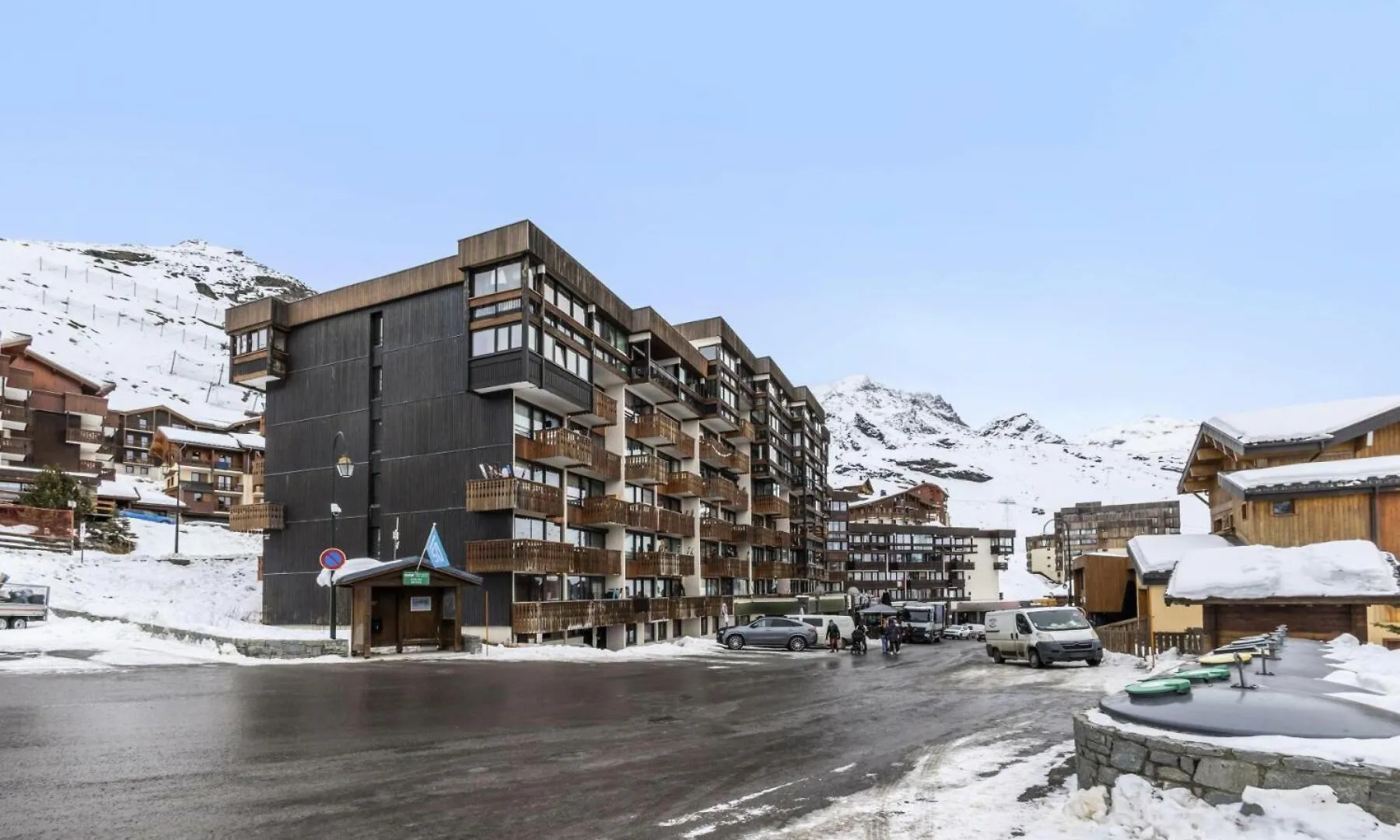 Residence Neves - Val Thorens Location: Studio Ensoleille Pour 4 Personnes Dans Un Quartier Anime Apartment