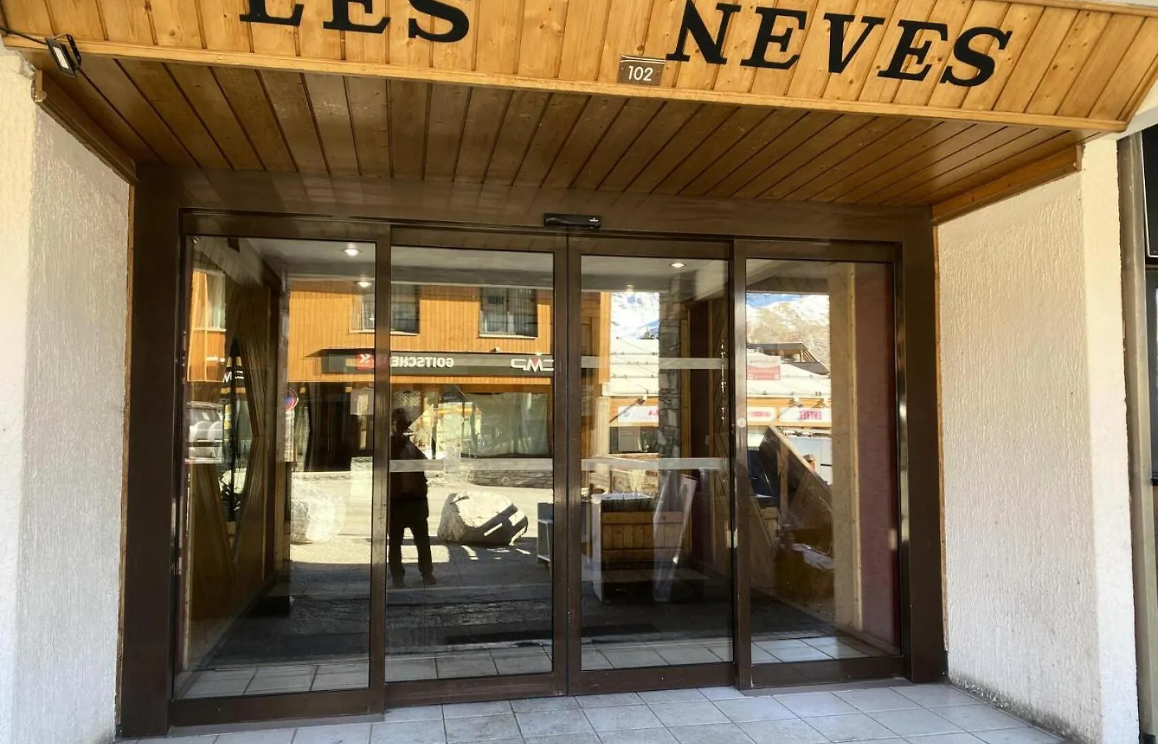 Residence Neves - Val Thorens Location: Studio Ensoleille Pour 4 Personnes Dans Un Quartier Anime France