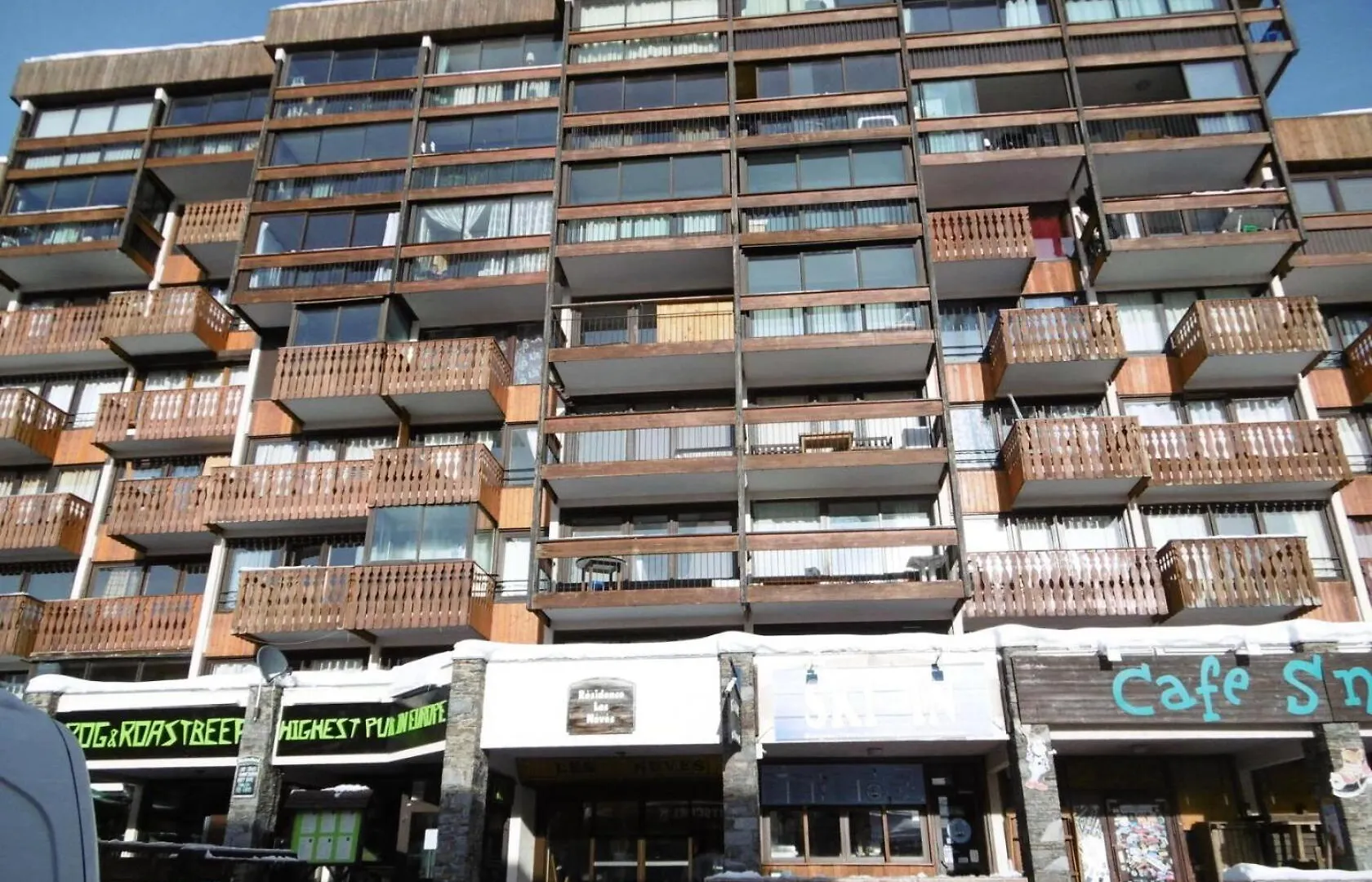 Residence Neves - Val Thorens Location: Studio Ensoleille Pour 4 Personnes Dans Un Quartier Anime 0*,  France